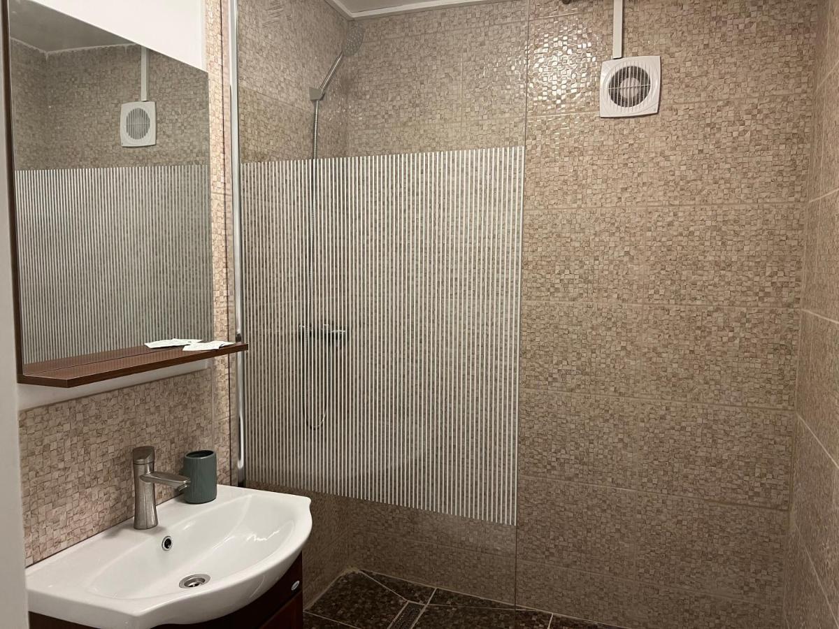 Sport Residence Bacău Exteriör bild